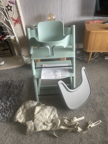 Beautiful green stokke - green,